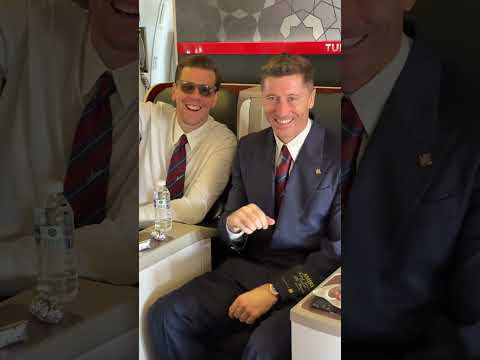 🇵🇱 Your favorite Polish duo en route to Belgium!  #fcbarcelona