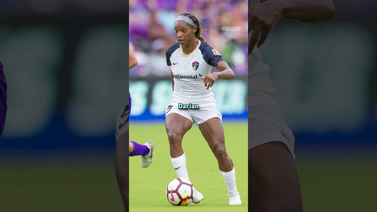 From the NC Courage teammates to the broadcast studio 🤝 Crystal Dunn and Darian Jenkins reunited ❤️