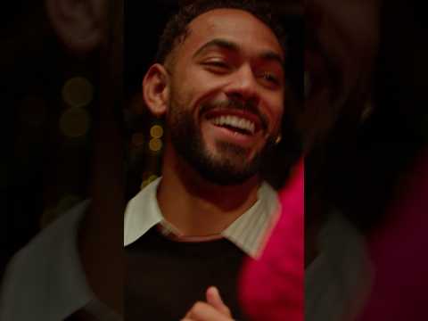 Matheus Cunha’s Got That Festive Feeling 🤙