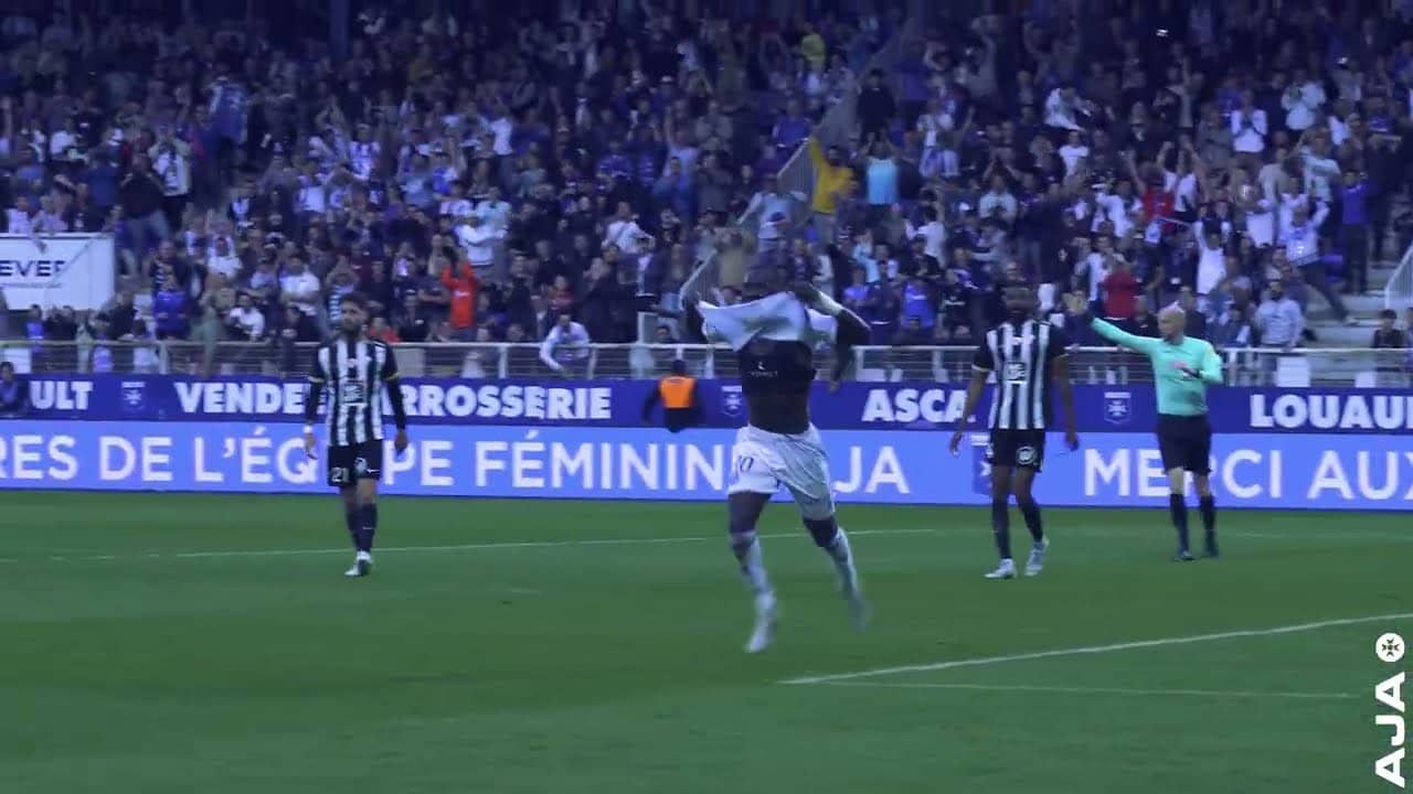 Neuvième but de la saison en Ligue 1 pour Lassine Sinayoko