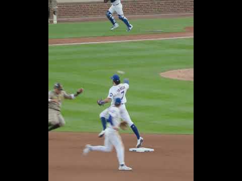 Lockdown defense from Dansby Swanson 🔒