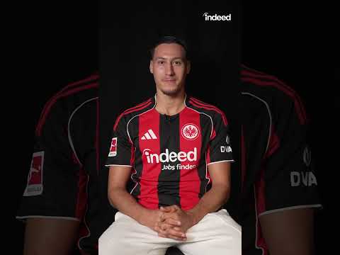 Schnellfragerunde mit Younes Ebnoutalib 💨