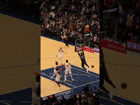 WENDELL WITH THE EMPHATIC SLAM!