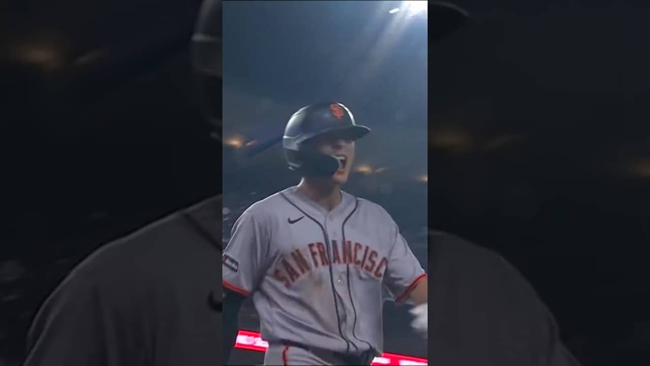 The Korean broadcast call of Jung Hoo Lee’s inside-the-park home run | 이정후 인사이드 더 파크 홈런