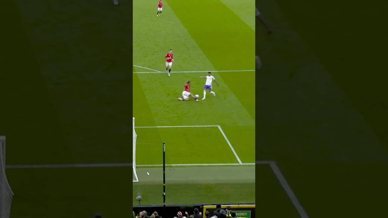 When Leny Yoro Said: “NOT TODAY!” 😤⛔️