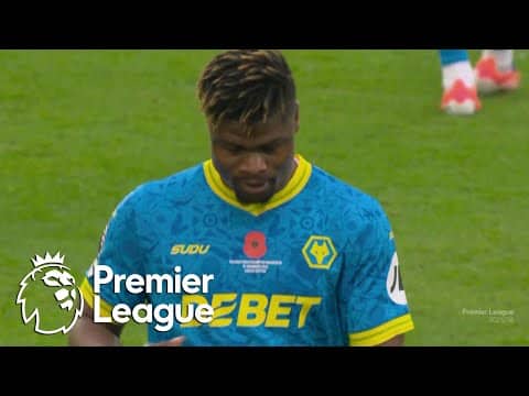 Wolves' Emmanuel Agbadou receives straight-red card against Fulham | Premier League | NBC Sports