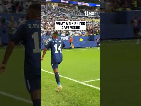 Deroy Duarte STUNS Argentina with this goal 🤯