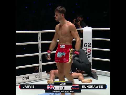 JAW-DROPPING KO 😱 George Jarvis starches Rungrawee in their rematch!