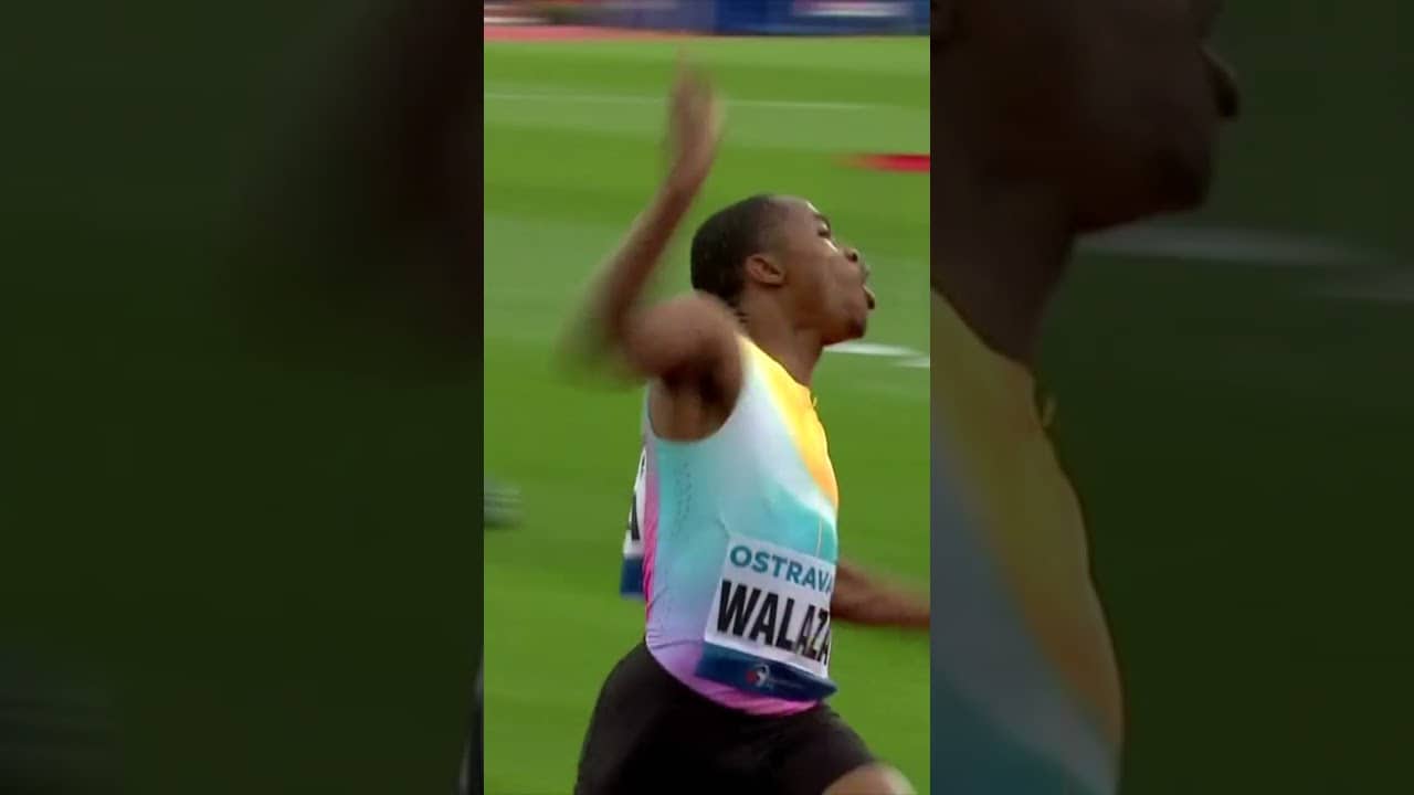 9.94 again ⚡ Bayanda Walaza storms to victory in the men's 100m in Ostrava
