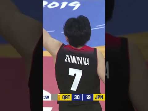 Explain this play… we’re speechless 😳 #FIBAWC