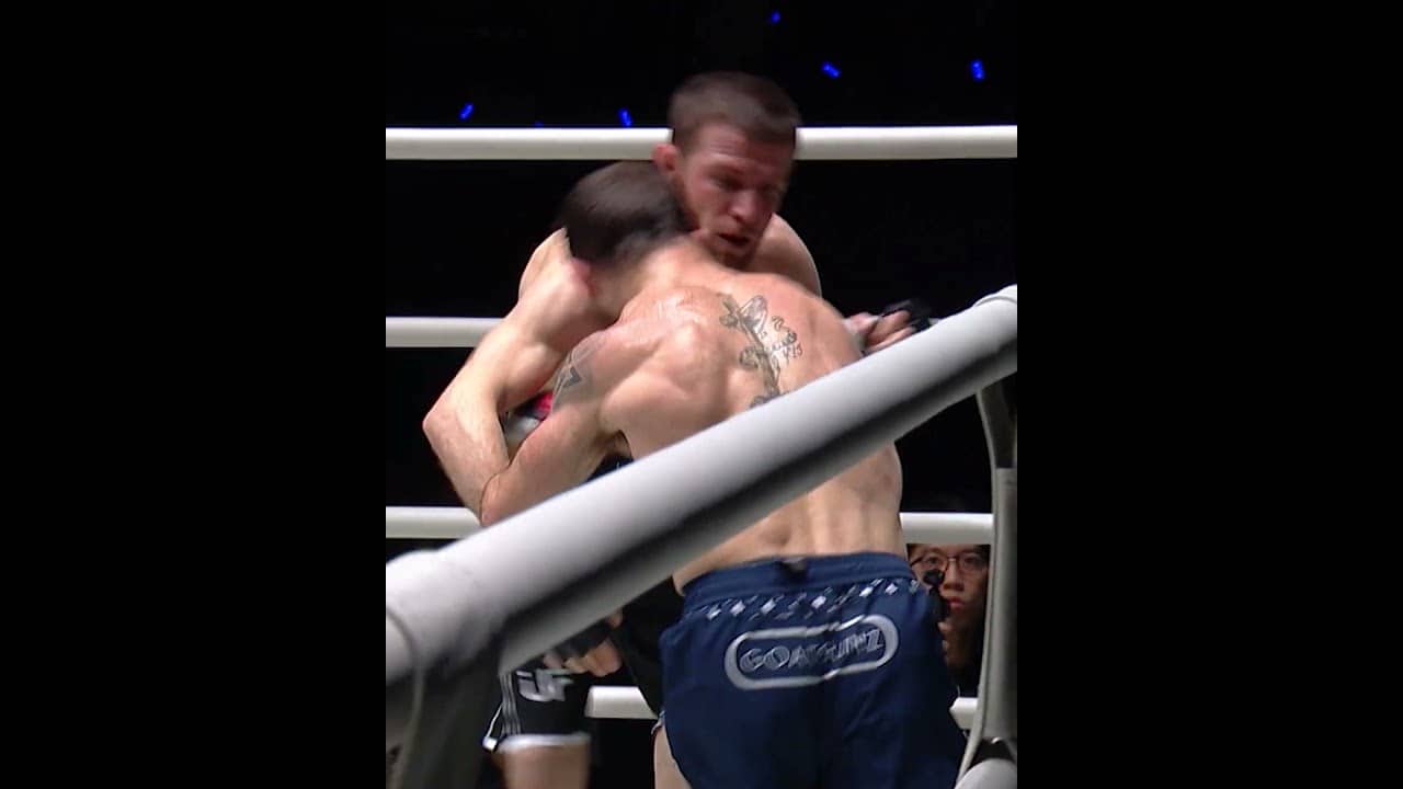 The SHOCKING conclusion to the battle between Mansur Malachiev and Jarred Brooks had us like 😱