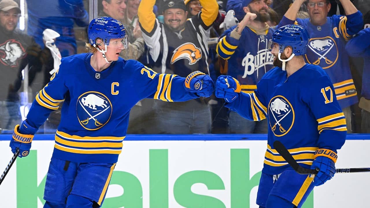 DAHLIN has the Sabres up early in Game 5!