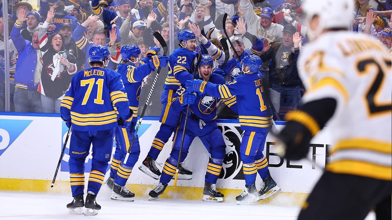 PANDEMONIUM IN BUFFALO! A 3 goal outburst to stun the Bruins in Game 1!