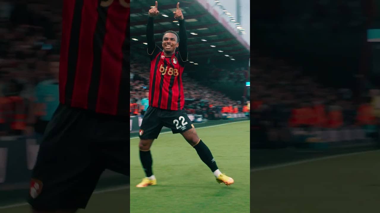 History maker Junior Kroupi strikes against Manchester City 🔥|#afcb #shorts #football #premierleague