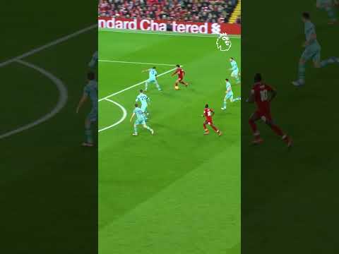 Roberto Firmino Scored TWO No-Look Goals in ONE Year 🤯