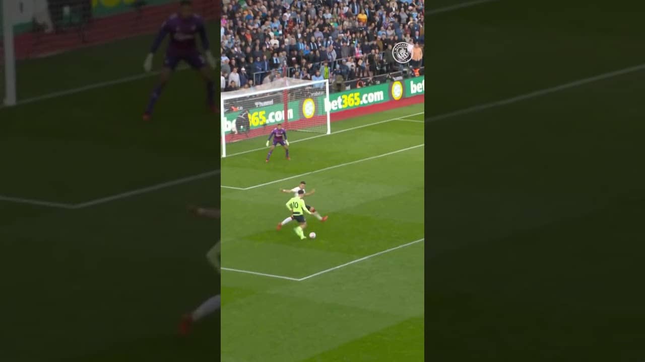 An incredible team goal! 🙌🤝 #football #goals #mancity #premierleague #shorts #shortsfeed