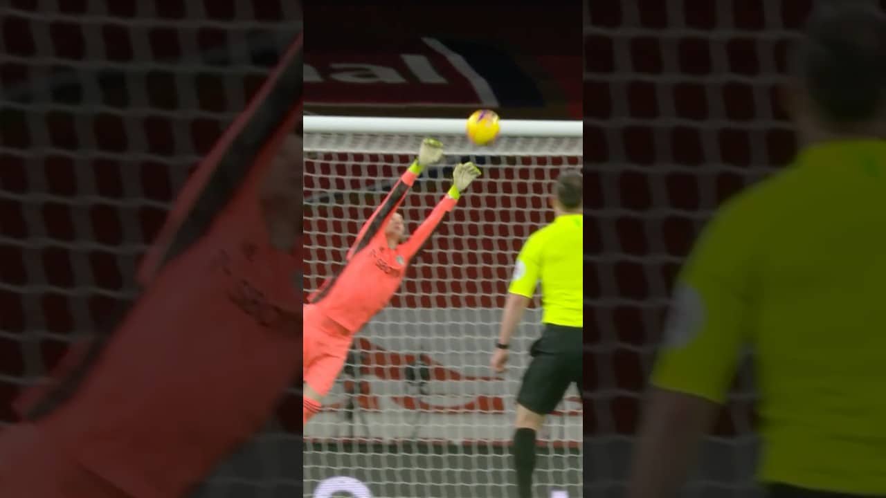 ILLAN MESLIER SUPER SAVE VS ARSENAL