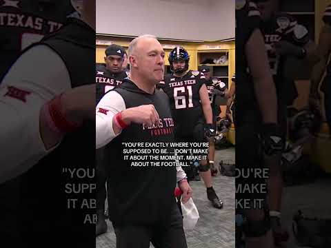 Inside the locker room with head coach Joey McGuire before the Red Raiders take on the Ducks 😤