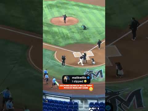 Malik Willis’ first pitch (via x/kevin_barral)