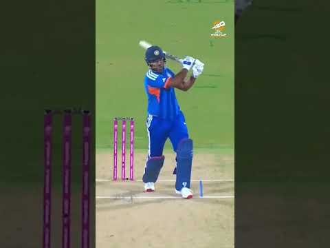 High caliber hitting saw @BudweiserIndia Smooth Sixes dispatched into the stands 👊