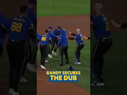 RANDY WALKS IT OFF!