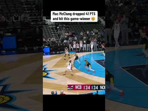 Mac. McClung. 🤯 (via @windycitybulls/TT)