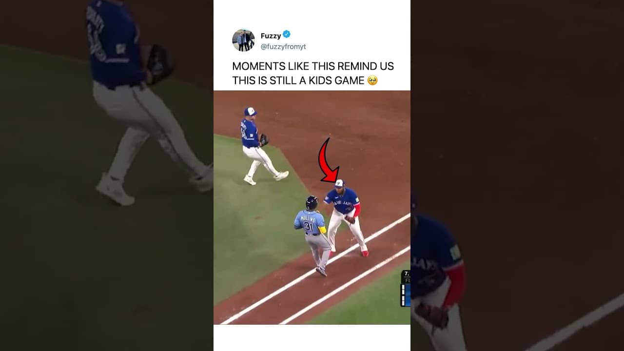the most wholesome way to get an out🥹