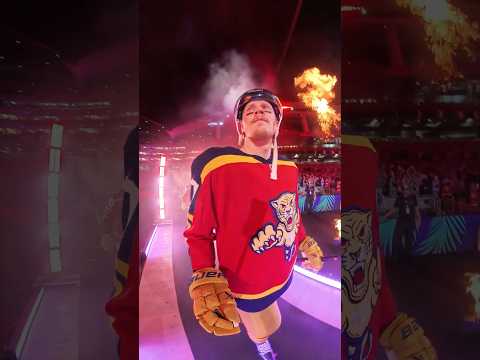 Feel the Moment 👀 Mikkola Carries Selfie Stick Out to a Packed Winter Classic 🔥