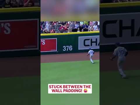 A.J. Pollock's double gets stuck between wall padding 🤣
