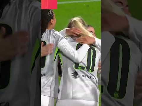 First goal in 💚🤍 by Guro Bergsvand ⚽