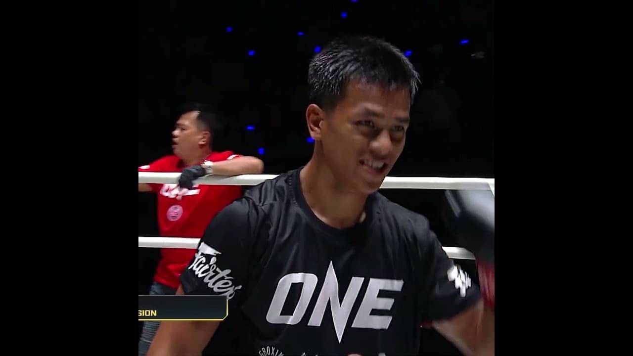 Panpayak returns to kickboxing with a split decision win over Othman Rhouni! 🥊