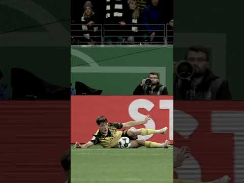 Anselmino: What a tackle 😮‍💨⚔️