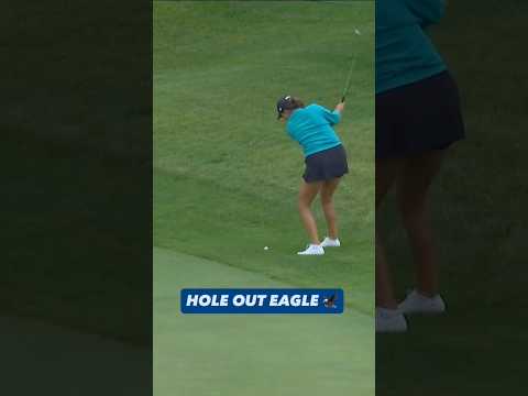 Alexa Pano SINKS a hole out eagle 🦅🔥