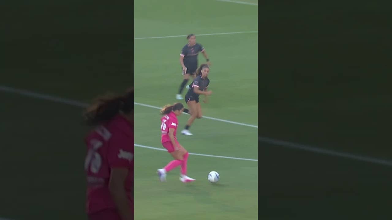 Manaka Matsukubo with a smooth finish ⚽️