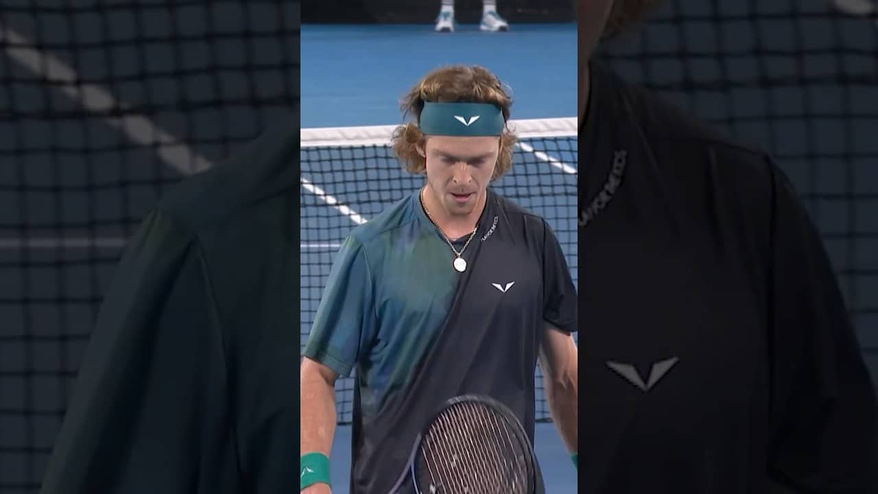 HOW did he pull this shot off?!