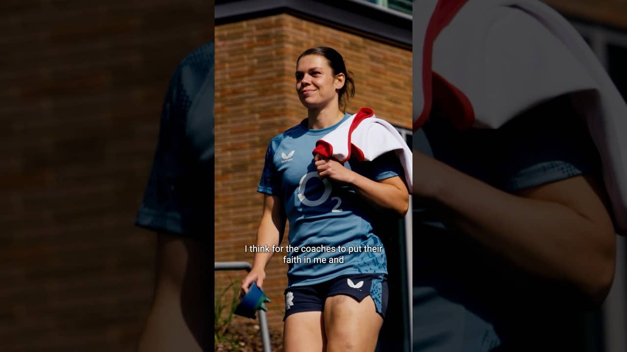 Helena Rowland is the ultimate utility back 👏@o@o2ukofficial #WearTheRose