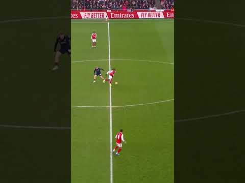 PERFECT EZE PASS & MADUEKE GOAL!