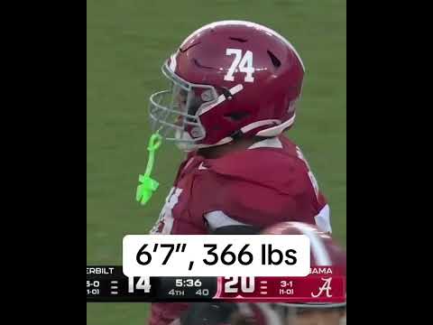 When draft prospect Kadyn Proctor helped Bama pick up the first down 😮‍💨