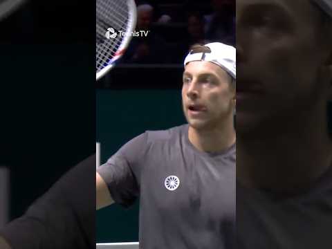 Insane hand from Griekspoor 💎