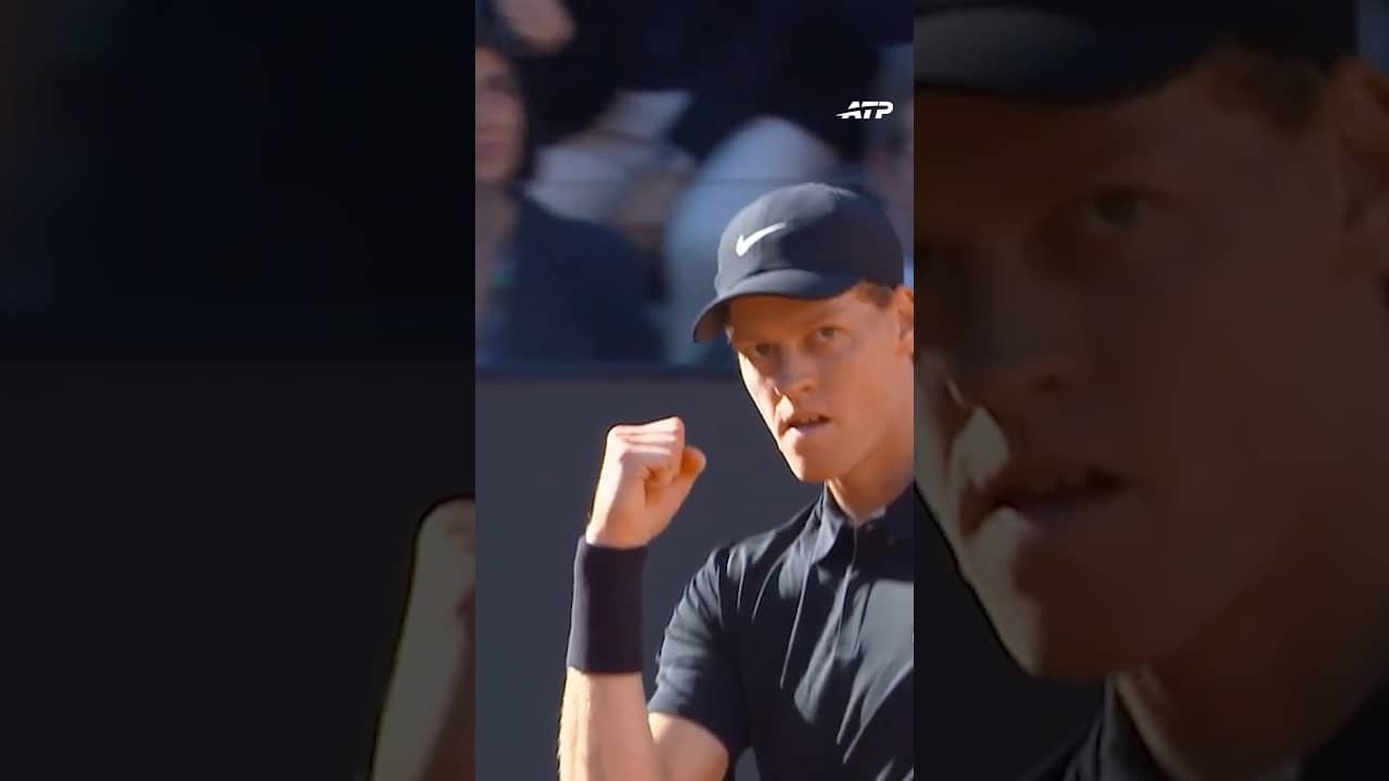 Out of this world ball-striking from Sinner 😮‍💨
