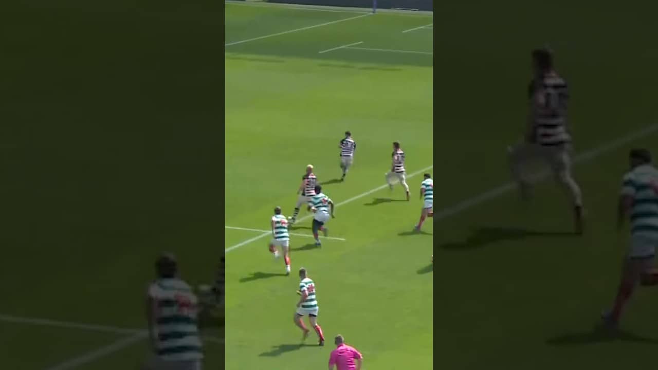 Quick snipe at the breakdown and he goes all the way! 🔥 #EnglandRugby #Rugby