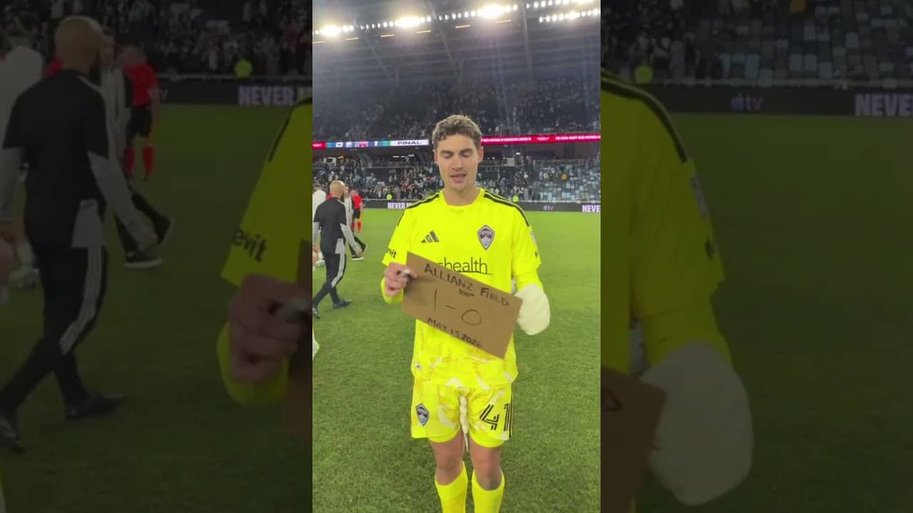 🤫🧤 SILENCED THE WONDERWALL