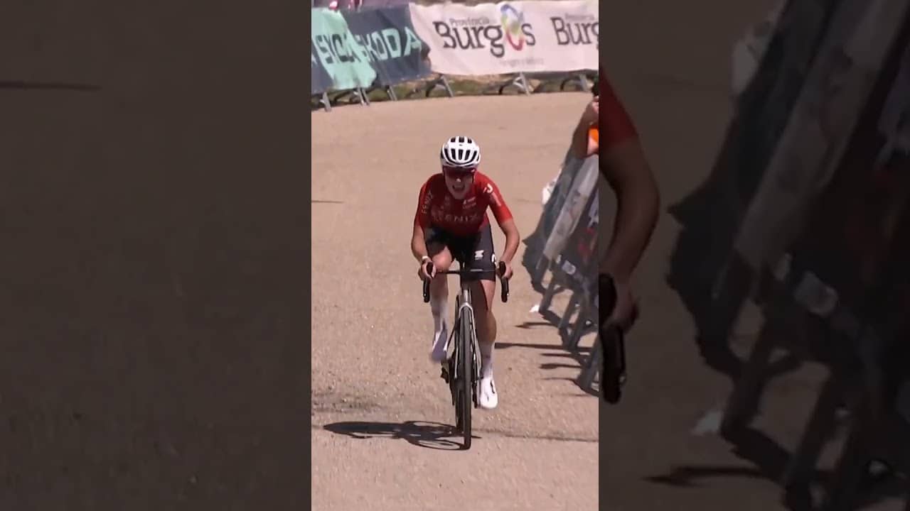 Yara Kastelijn wins the Queen stage of the Vuelta a Burgos and wraps up the overall too! 🏆