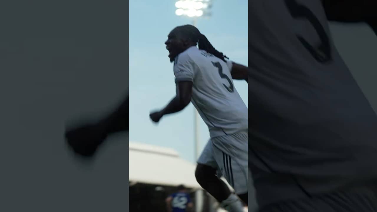 Calvin Bassey was all of us when Tom Cairney’s belter hit the back of the net 🤪