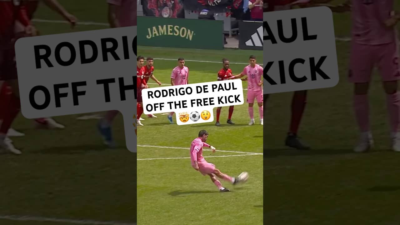 Rodrigo De Paul assists himself using the wall for the free kick goal!!🤯😲