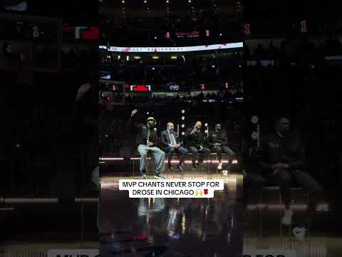 MVP chants for Derrick Rose during his jersey retirement 🙌