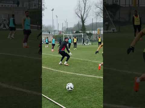 Du 3️⃣ contre 3️⃣ pour les Lensois ! 🔛