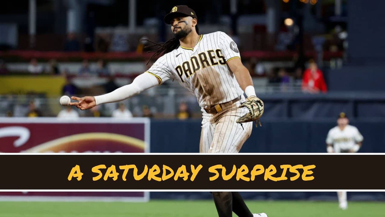 Padres win 4th straight as Tatis Jr. starts at 2B