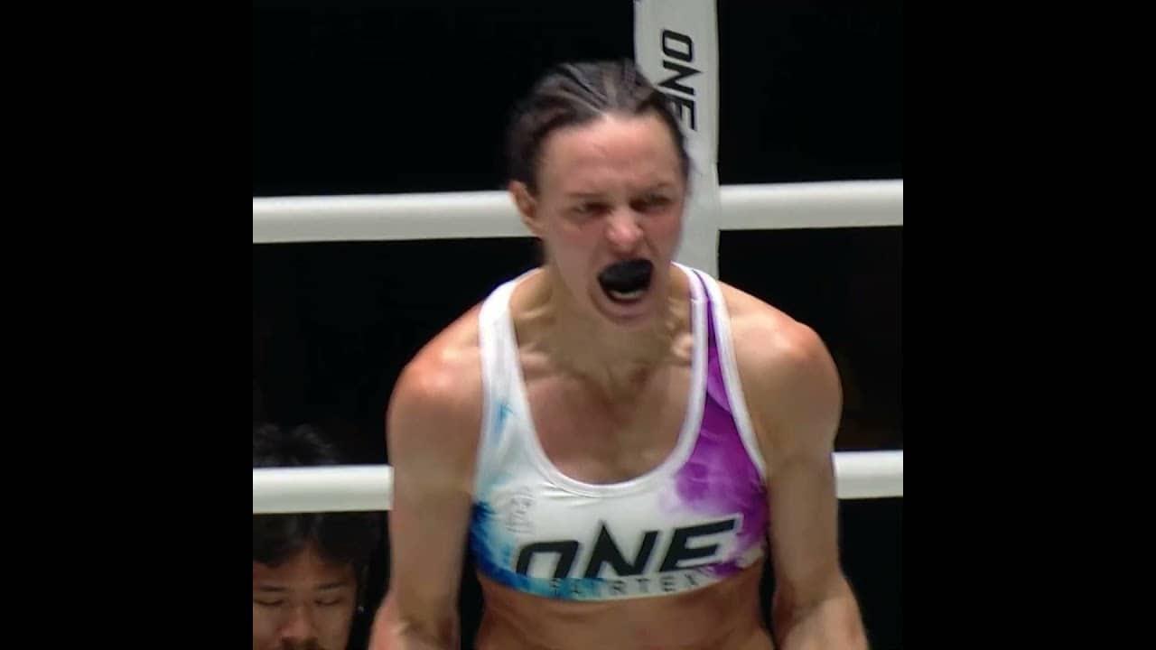 DEMOLITION 🧨 Natalia Diachkova returns with a first-round KO of Fahsai!