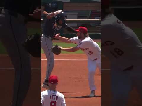 Chandler Simpson is a magician on the base paths 🪄